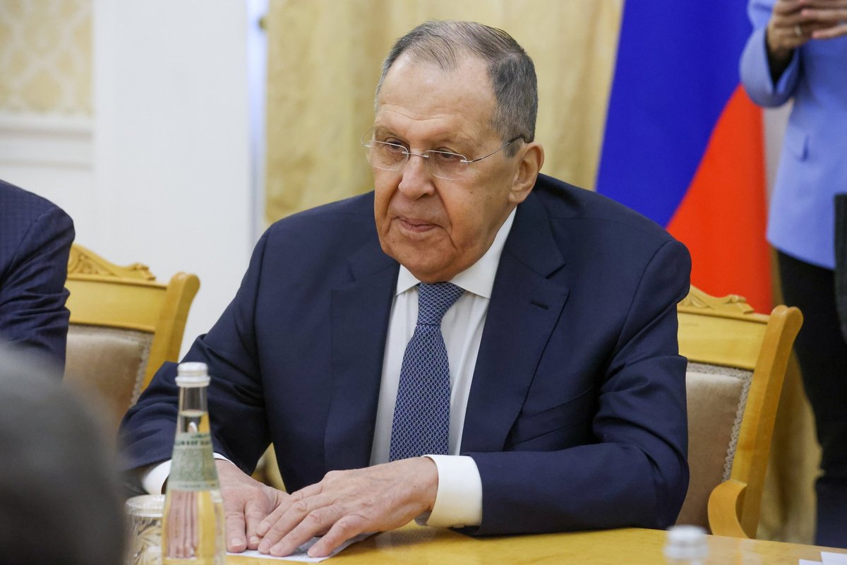 Macroni jõupingutusi kritiseerinud Lavrov: Putin on valmis tõsisteks aruteludeks