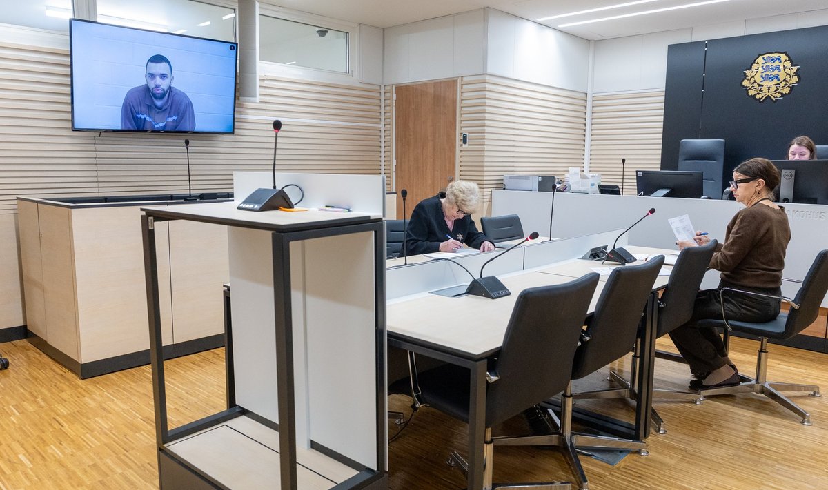 TAHAB VABAKS: Petukõnede skeemis kõnekeskuse ja rahamuulade vahel sillaks olnud Oskar Chukuebyka Ezihe leiab, et on istunud küll, nüüd tahab ta minna enda isa kodumaale Nigeeriasse, et seal võlgade tasumiseks raha teenima hakata.