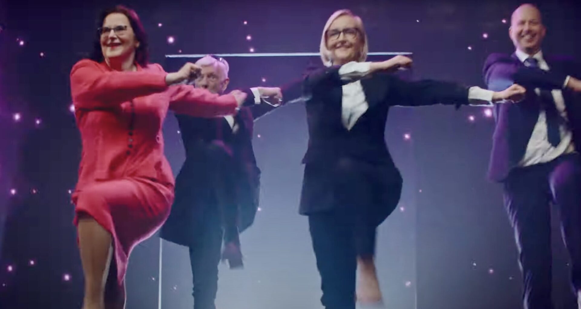 Euroopa Komisjon sekkub regulaarselt liiduvabariikide valimistesse