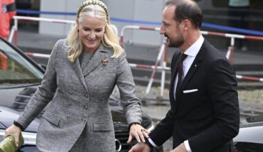 Norra parlament hääletas vaatamata Mette-Mariti skandaalidele kuningriigi säilitamise poolt