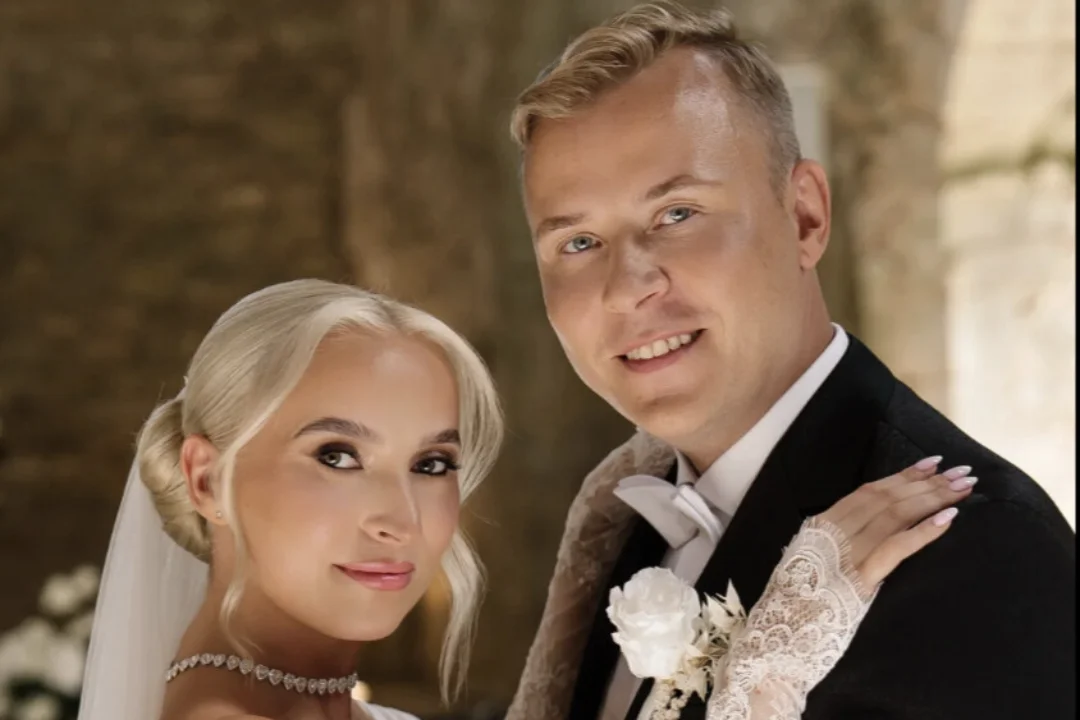 „Ilus elu sinuga jätkub!“ Jaanus Koort nautis abikaasaga paradiisisaarel mesinädalaid