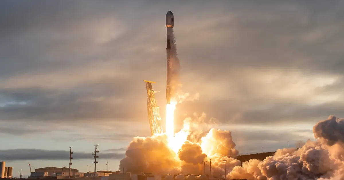 SpaceX veab lähiajal 1,6 miljardi eest kosmosesse «sõjamasinaid»