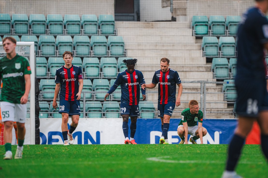 Paide väravalööjad Dawda Darboe ja Martin Miller. Foto: Liisi Troska / jalgpall.ee
