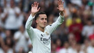 Lucas Vázquez, ovacionado.