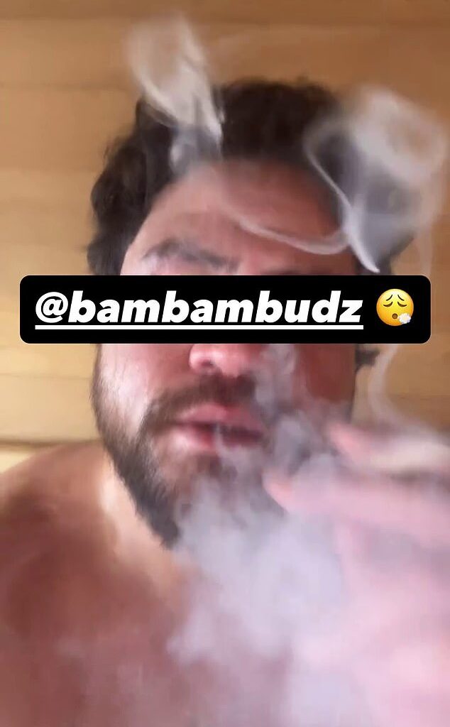 Tuivasa ha sido dejada desde que alcanzó los 140 kg, con impresionantes fanáticos con su nueva forma