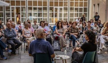 'Niñas sucias' en 'Un patio de cuentos'