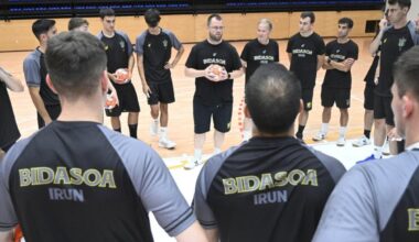 «En esta pretemporada más corta vamos a trabajar más con balón desde el inicio»