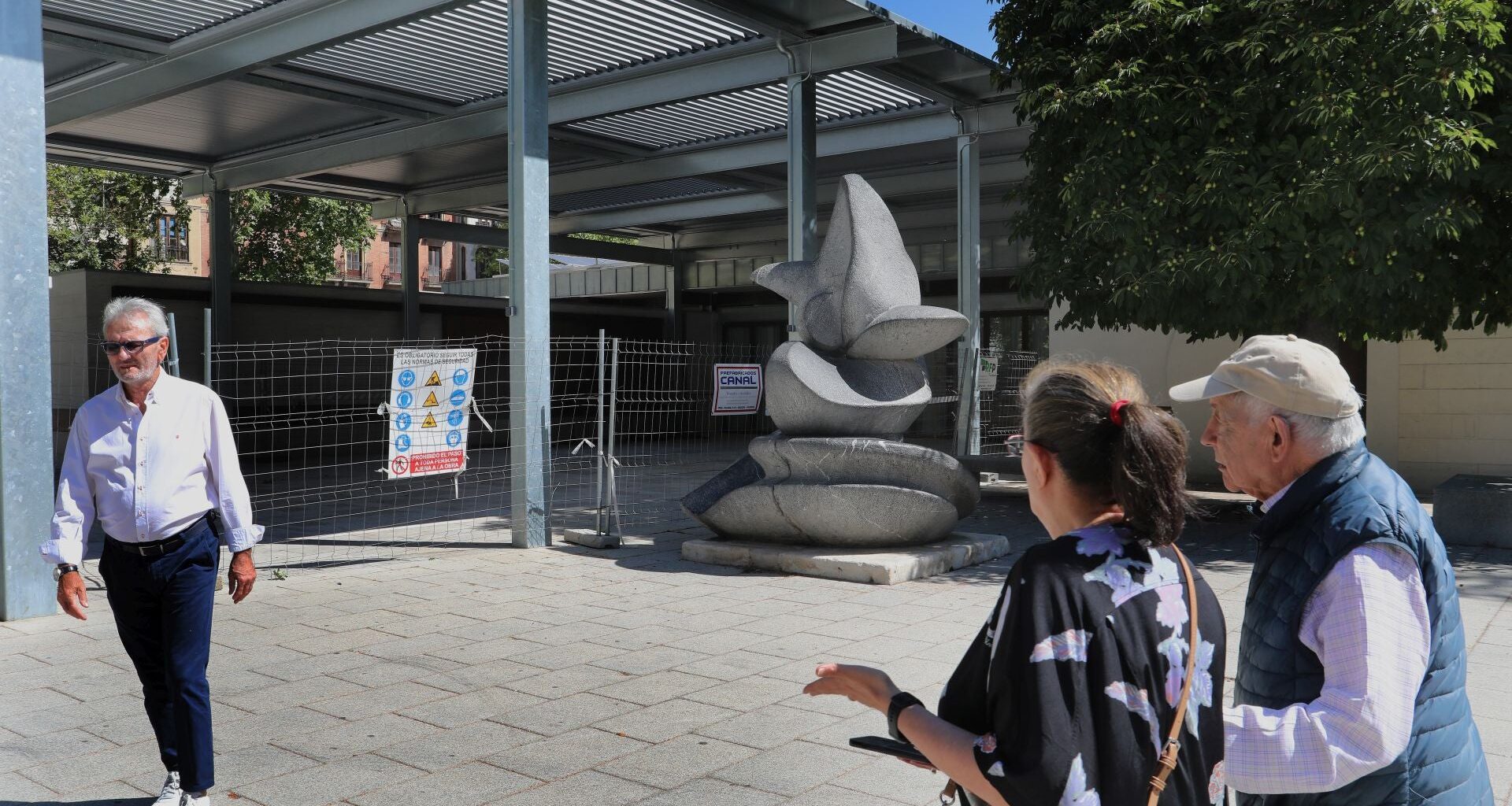 Un nuevo emplazamiento para la escultura del Salón