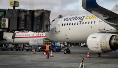 Francia pide explicaciones a Vueling y a España por el desalojo de jóvenes judíos de un avión en Valencia