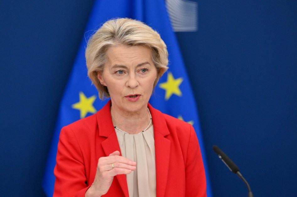 La UE apresta sus represalias a los aranceles de EEUU, pero aún confía en un acuerdo