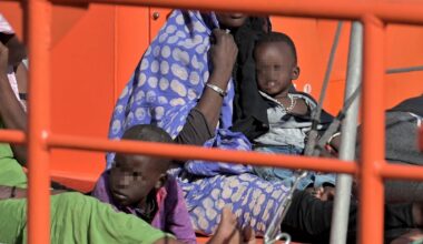 Qué se sabe de la operación que investiga malos tratos en centros de menores migrantes en Canarias | El PAÍS Exprés