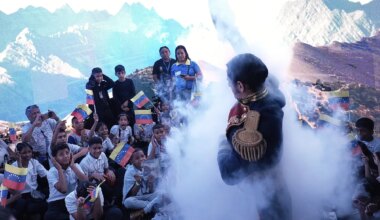 Depresión colectiva en Venezuela un año después de la mayor mascarada electoral - El Mundo