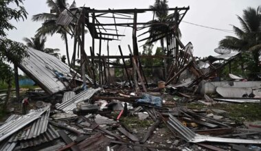 Tailandia y Camboya acuerdan negociar este lunes un alto el fuego en Malasia tras cuatro días de combates - El Mundo