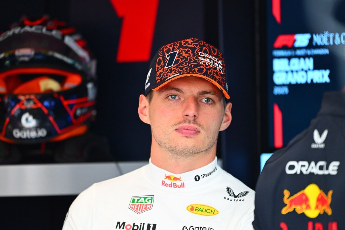 Verstappen no podría activar su cláusula de salida de Red Bull y se quedaría en 2026