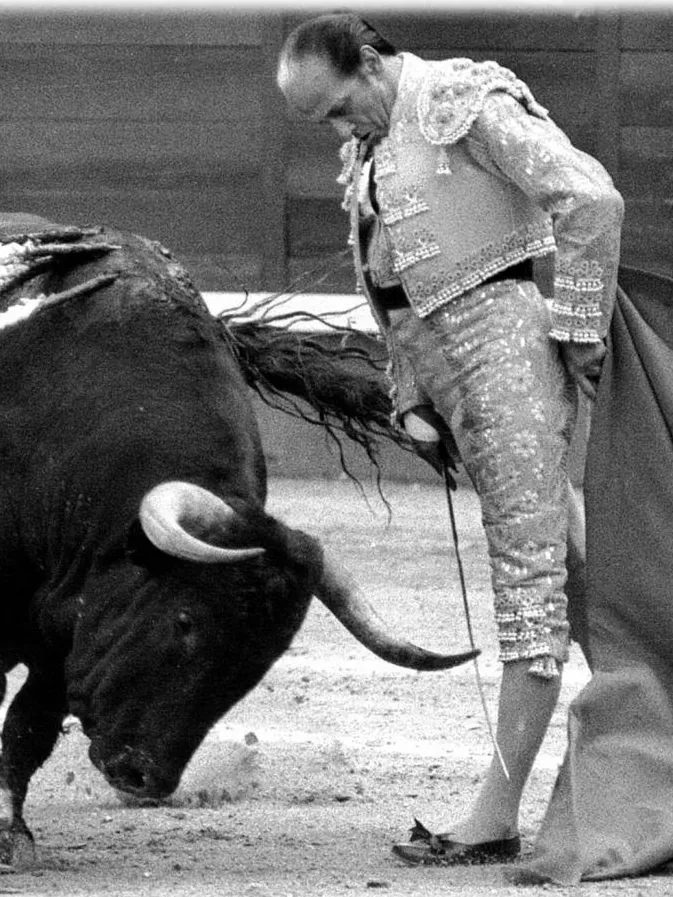 La plaza de toros de Pontevedra cumple 125 años de historia y 50 en manos de la familia Lozano: allí donde Antoñete cortó el último rabo - El Mundo