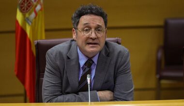 "Sería un error pedir la dimisión del fiscal general del Estado"