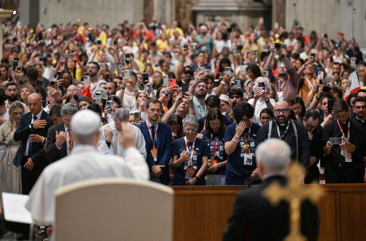No solo "followers": El Jubileo que reconoce la misión online