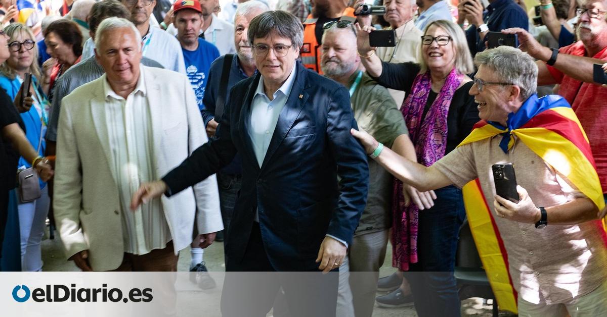 Puigdemont reivindica un Junts "incómodo" en su quinto aniversario: "Que os zurzan, seguiremos"