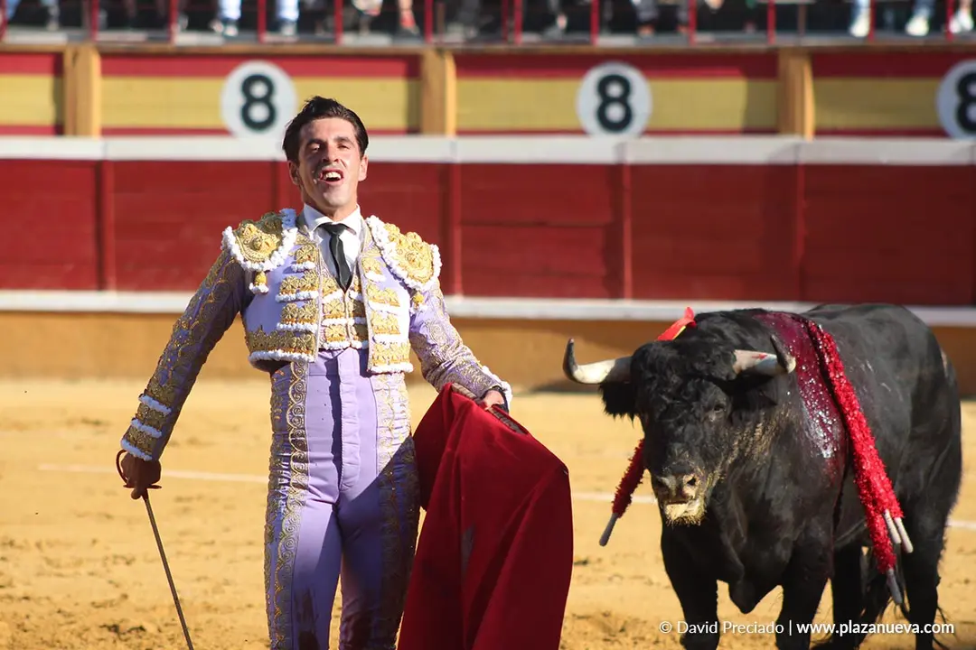 Corrida de toros en Tudela día 26 11