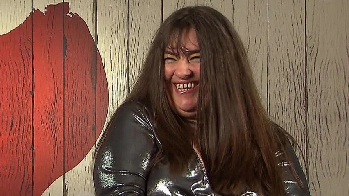 "Me ha parecido una friki total"