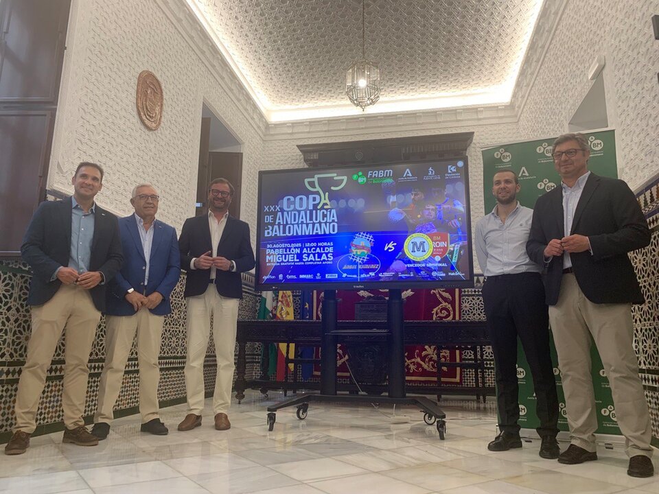 Puente Genil acoge la final de la Copa de Andalucía de balonmano masculino