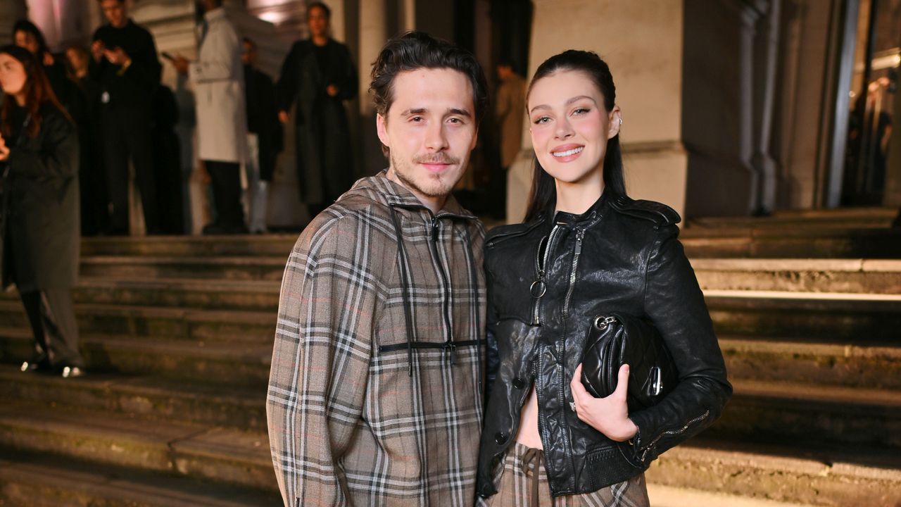 Brooklyn Beckham y Nicola Peltz, de vacaciones en Saint Tropez con la familia de ella: complicidad con su suegro y Elton John ¿como mediador con David y Victoria?