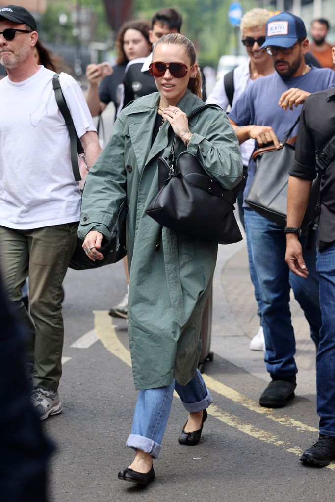 Miley Cyrus en modo incógnito. 