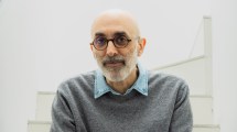 Imagen de Eduardo Halfon: el escritor que se disfraza de personaje