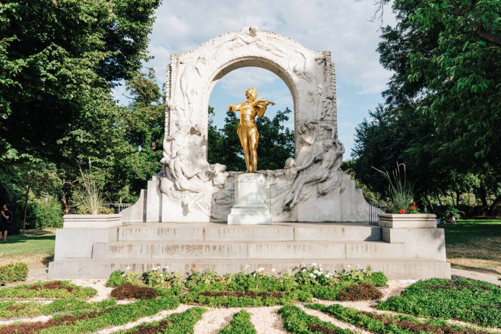 Monumento a Johann Strauss, Stadtpark © WienTourismus/Gregor Hofbauer