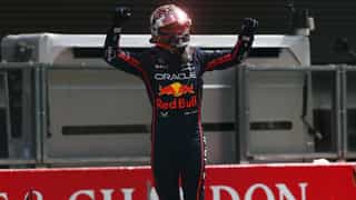 Verstappen lo vuelve a hacer