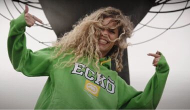 Mejor Canción Urbana, y con «contenido explícito»