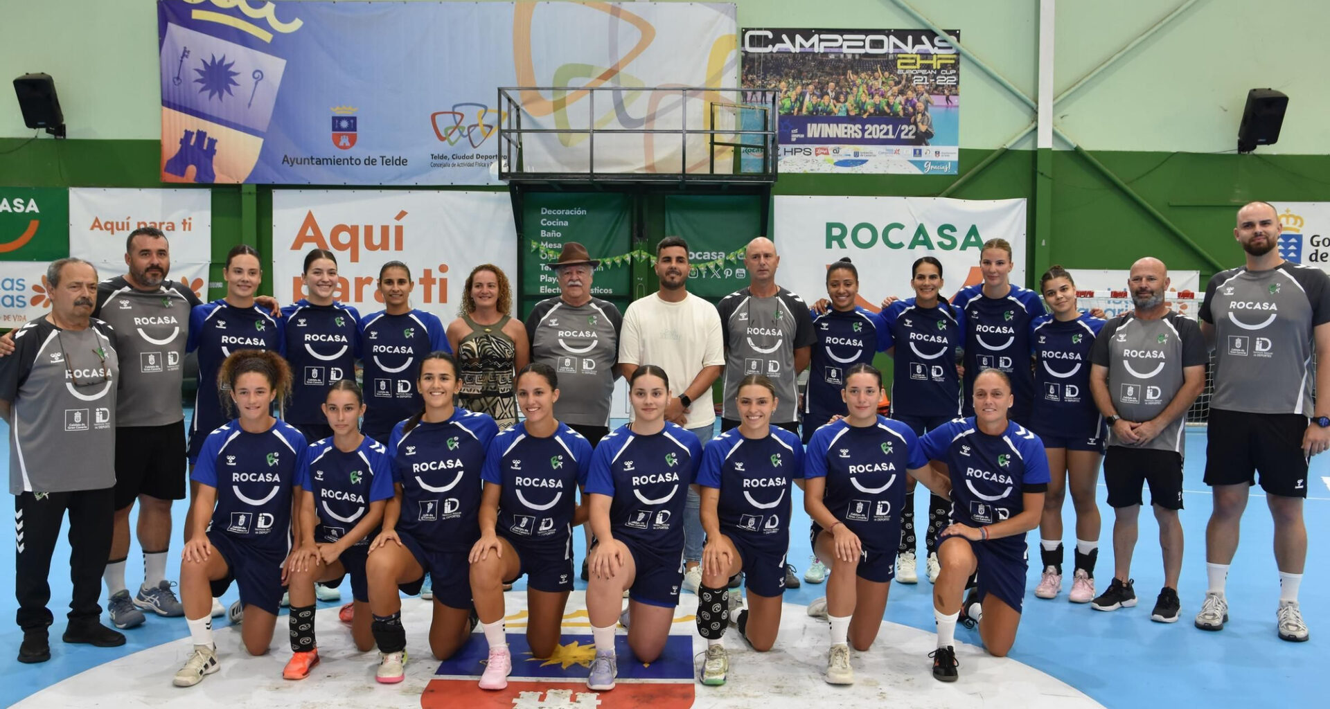 Foto de familia del inicio de los entrenamientos oficiales del Rocasa Gran Canaria.