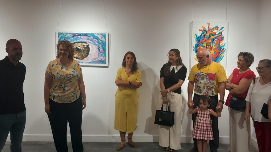 Inauguración de la exposición de Ele Pozas en la Casa de Cultura de Toro