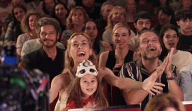 Kira Miró y Salva Reina ruedan en Pamplona la comedia 'Tres de más', de Mar Olid