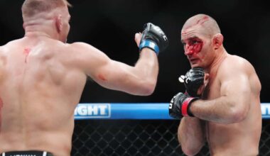 Un famoso campeón de UFC, suspendido por agresión