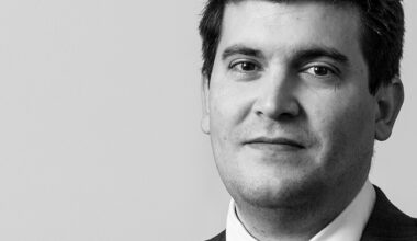 cuenta de resultados alineados con previsiones, deuda neta mejor evolución