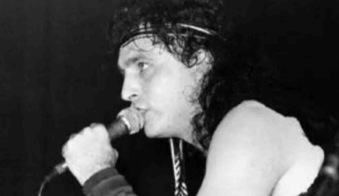Muere Paul Mario Day, el cantante original de Iron Maiden que fue expulsado por «falta de carisma»