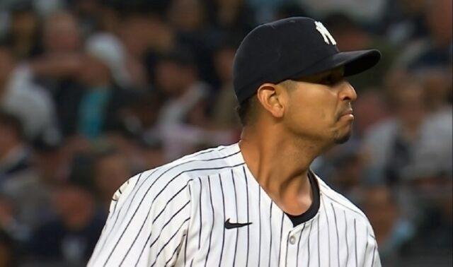 Carlos Carrasco se une a los Bravos de Atlanta Carlos Carrasco se une a los Bravos de Atlanta