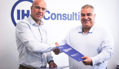 IHL Consulting se une a la Federación Cántabra de Balonmano como patrocinador del TIC Cantabria Infinita – Trofeo Ciudad de Santander 2025