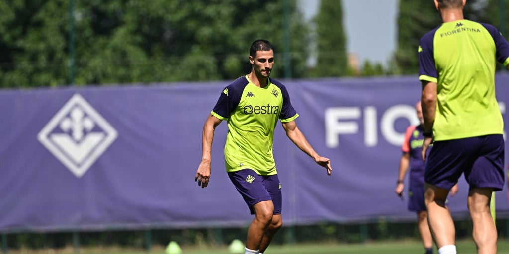 El entorno de Mandragora presiona a la Fiorentina nombrando al Betis
