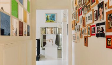 Casa con pasillos: son, en realidad, el invento más práctico de la arquitectura moderna