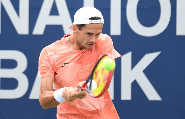 Juan Pablo Ficovich avanzó al cuadro principal de Toronto tras derrotar a Kyrian Jacquet en la qualy.
(Dan Hamilton-Imagn)