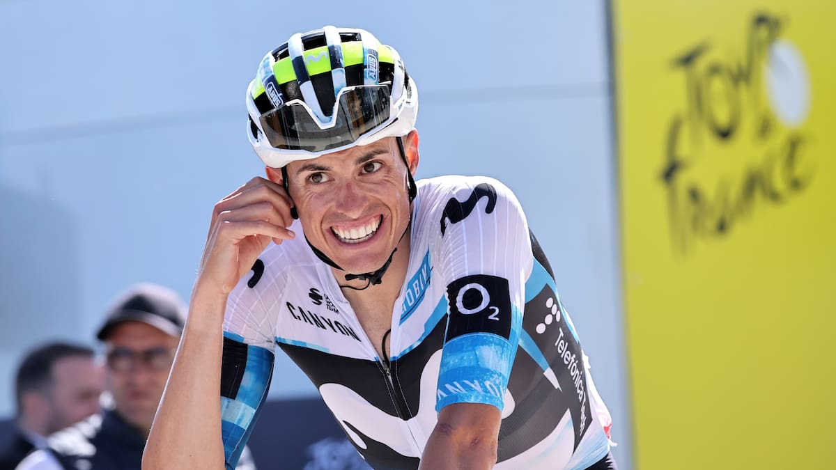 Mont Ventoux (Francia), 22/07/2025.- El ciclista español Enric Mas, del equipo Movistar, cruza la línea de meta de la 16.ª etapa de la carrera ciclista Tour de Francia, de 171,5 km, entre Montpellier y Mont Ventoux, Francia, el 22 de julio de 2025. (Ciclismo, Francia) EFE/EPA/CHRISTOPHE PETIT TESSON