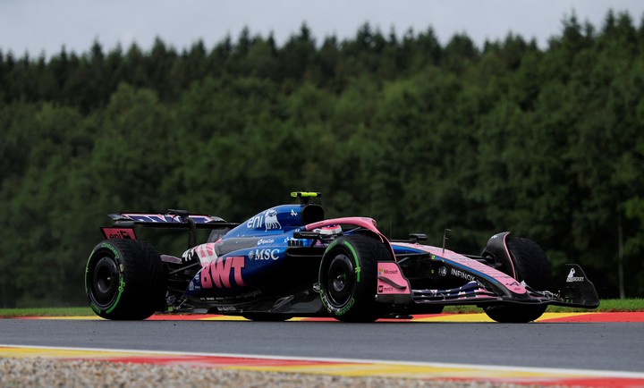Franco Colapinto, de mayor a menor en el GP de Bélgica (REUTERS).