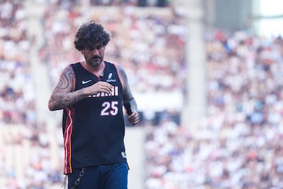 El cantante Melendi, este sábado durante su actuación. 