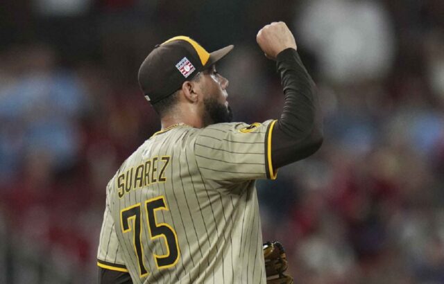 Robert Suárez llegó a la cima con 30 salvados Robert Suárez llegó a la cima con 30 salvados