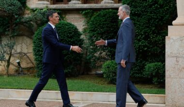 Reacciones al procesamiento de García Ortiz, en directo | Sánchez defiende al fiscal general tras su procesamiento: “Creemos en su inocencia y cuenta con el aval del Gobierno” | España