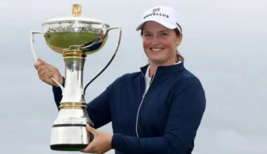 Lottie Woad gana el Open Escocia en su debut profesional y Julia López es tercera