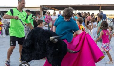El paseo marítimo de Punta Umbría acoge un encierro infantil en vísperas de «Las Colombinas de la Ilusión»