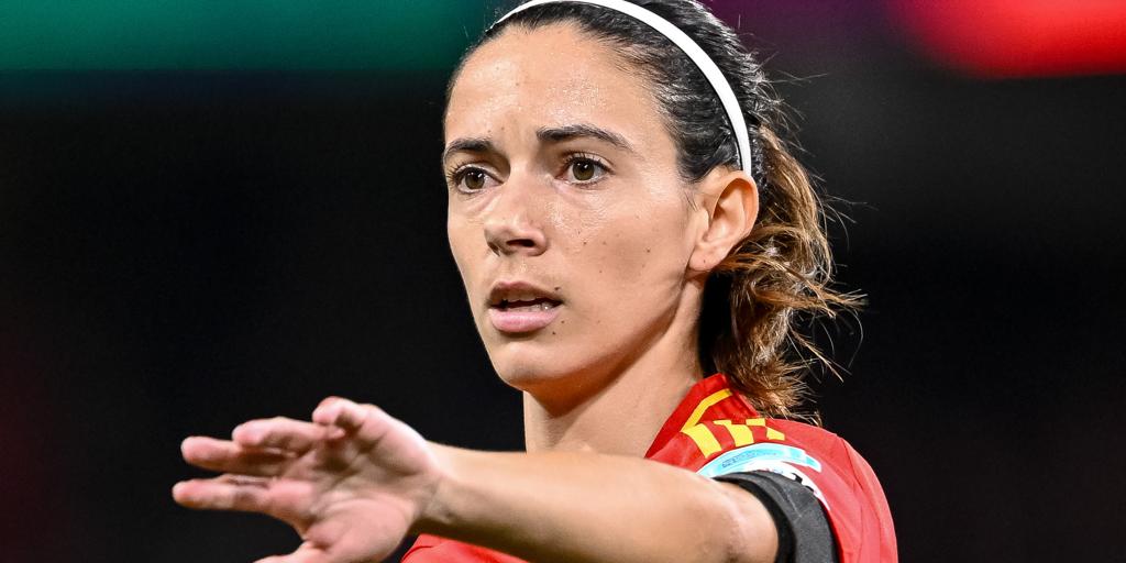 el origen de sus apellidos, sus estudios y su relación con Xavi Hernández